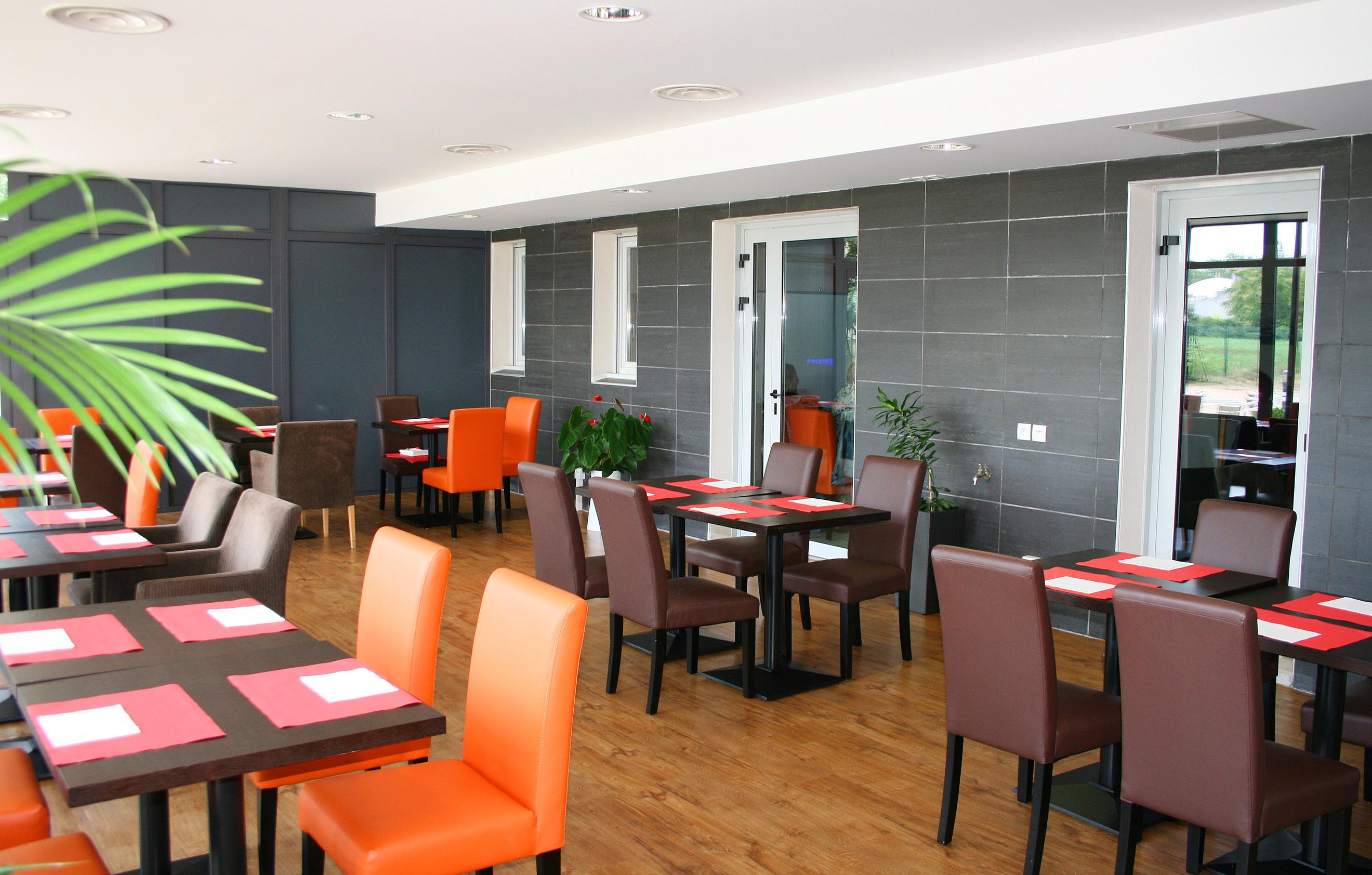 Appart'Hotel Odalys City - Bioparc Lyon Est Dış mekan fotoğraf