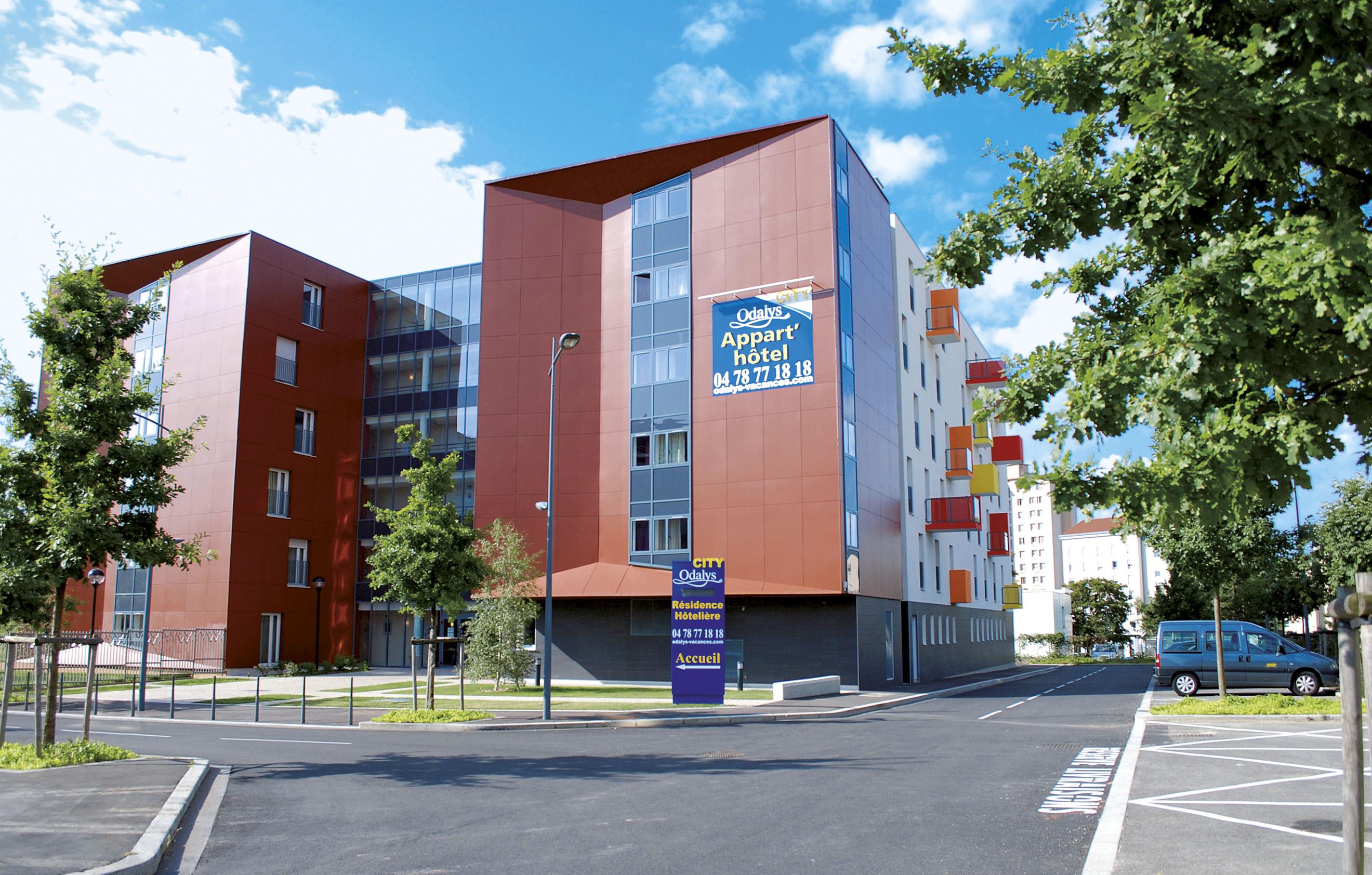 Appart'Hotel Odalys City - Bioparc Lyon Est Dış mekan fotoğraf