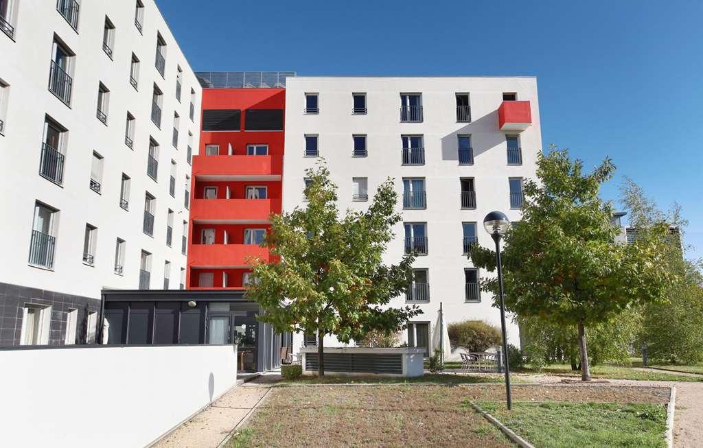 Appart'Hotel Odalys City - Bioparc Lyon Est Dış mekan fotoğraf