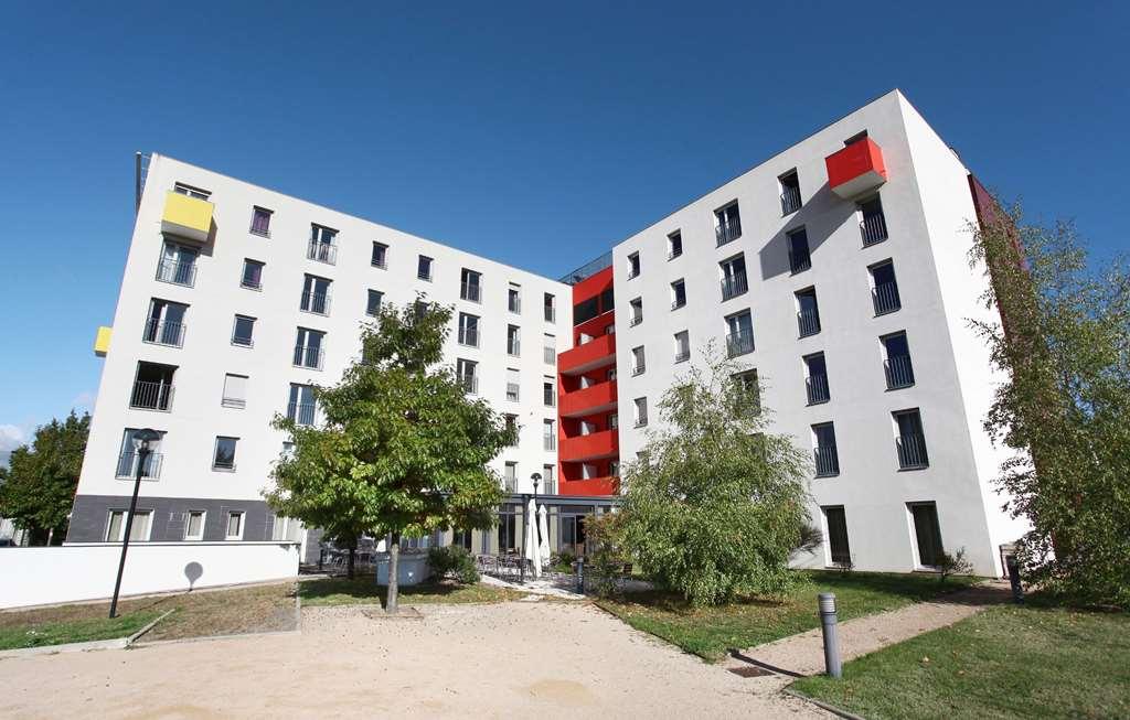 Appart'Hotel Odalys City - Bioparc Lyon Est Dış mekan fotoğraf