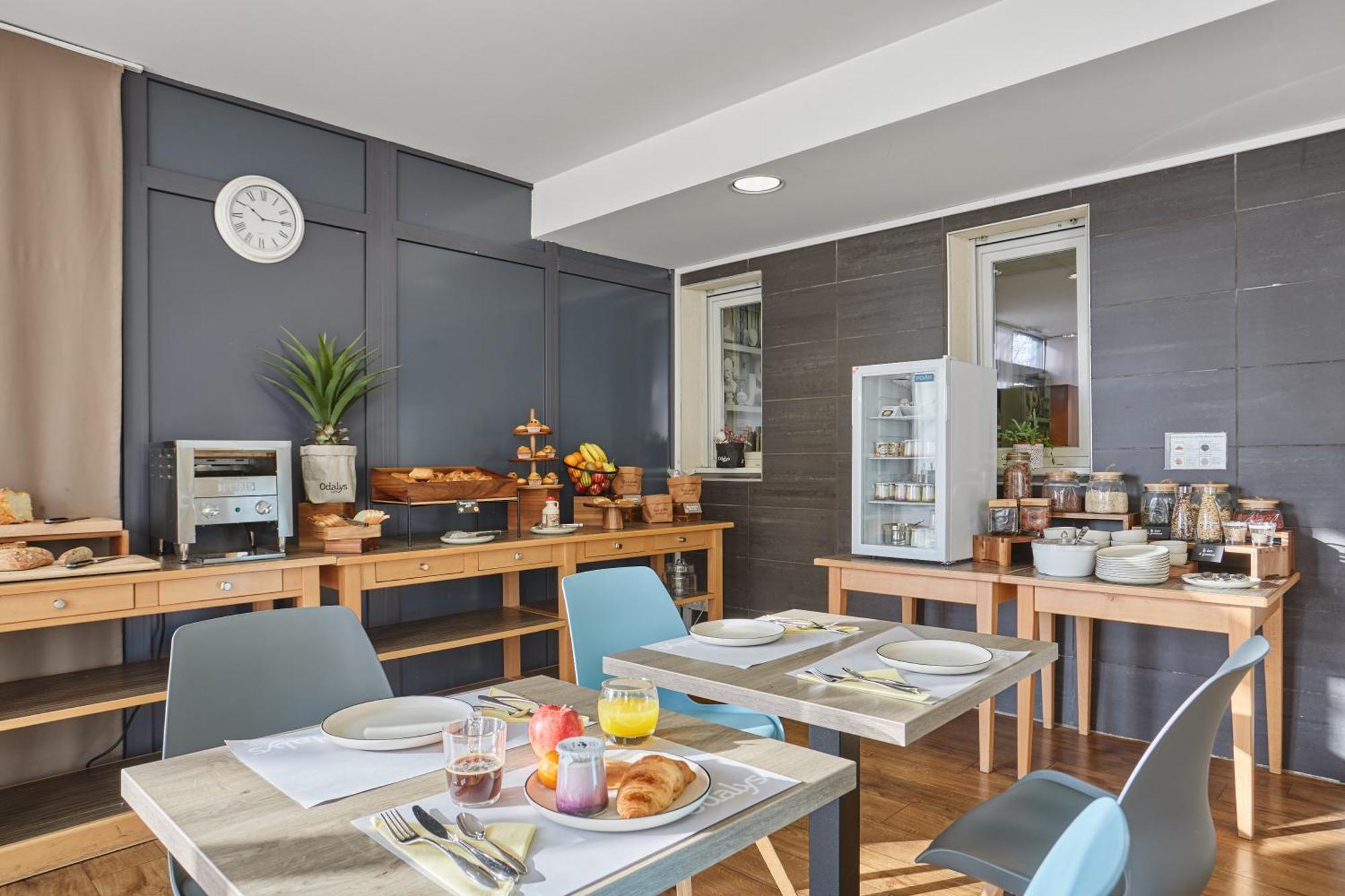 Appart'Hotel Odalys City - Bioparc Lyon Est Dış mekan fotoğraf