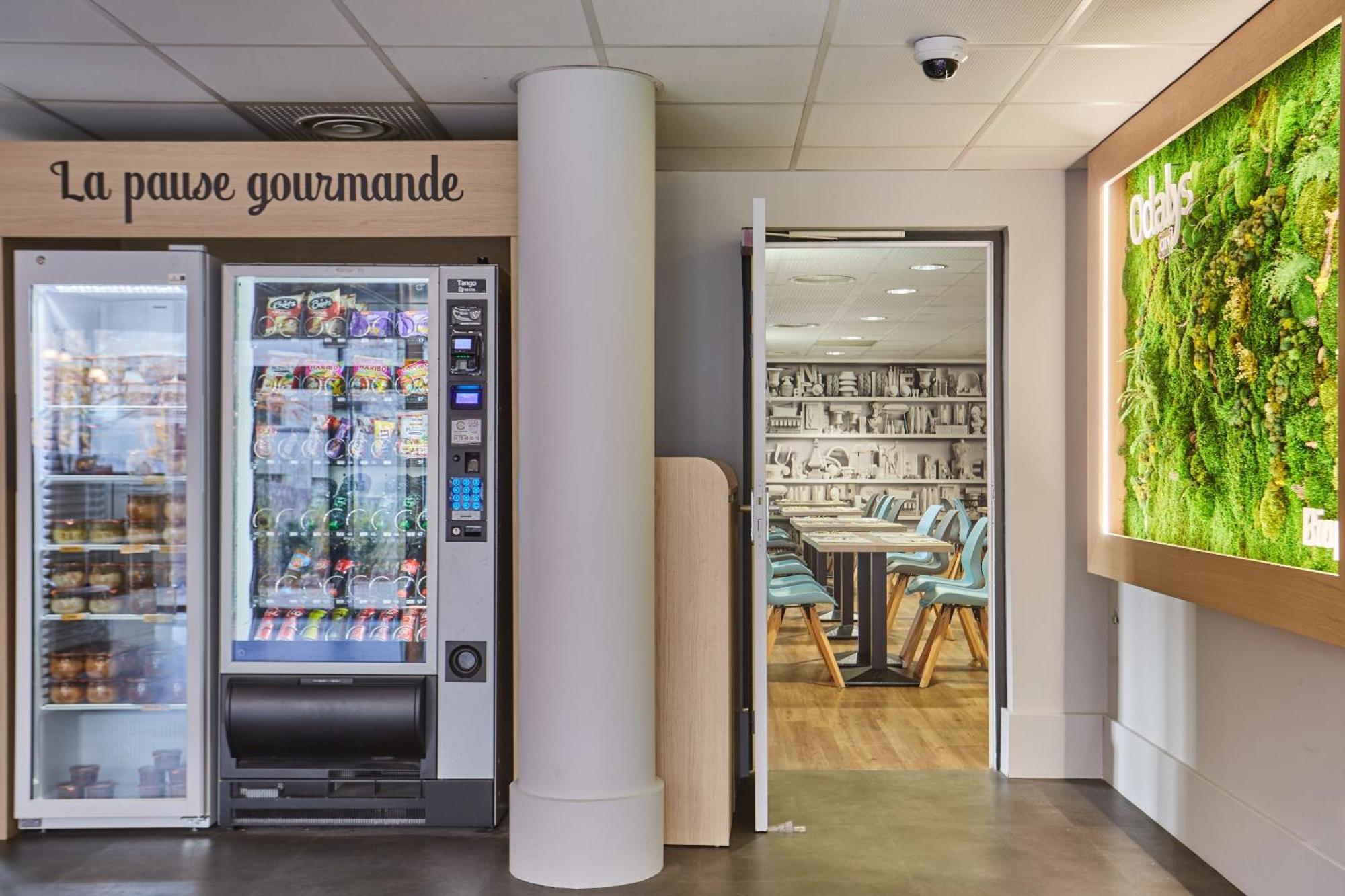 Appart'Hotel Odalys City - Bioparc Lyon Est Dış mekan fotoğraf
