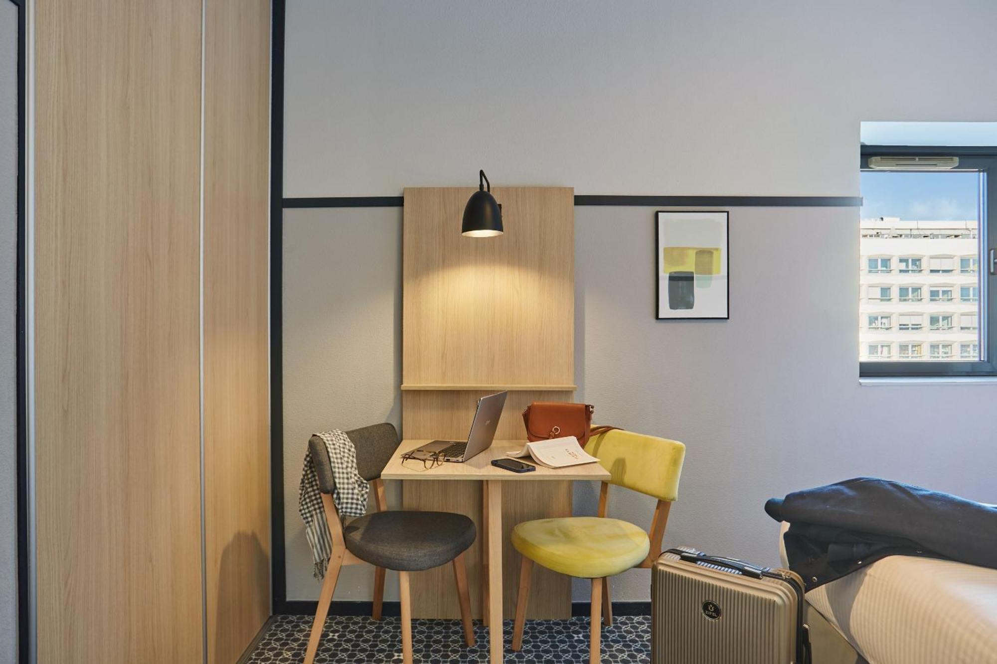 Appart'Hotel Odalys City - Bioparc Lyon Est Dış mekan fotoğraf