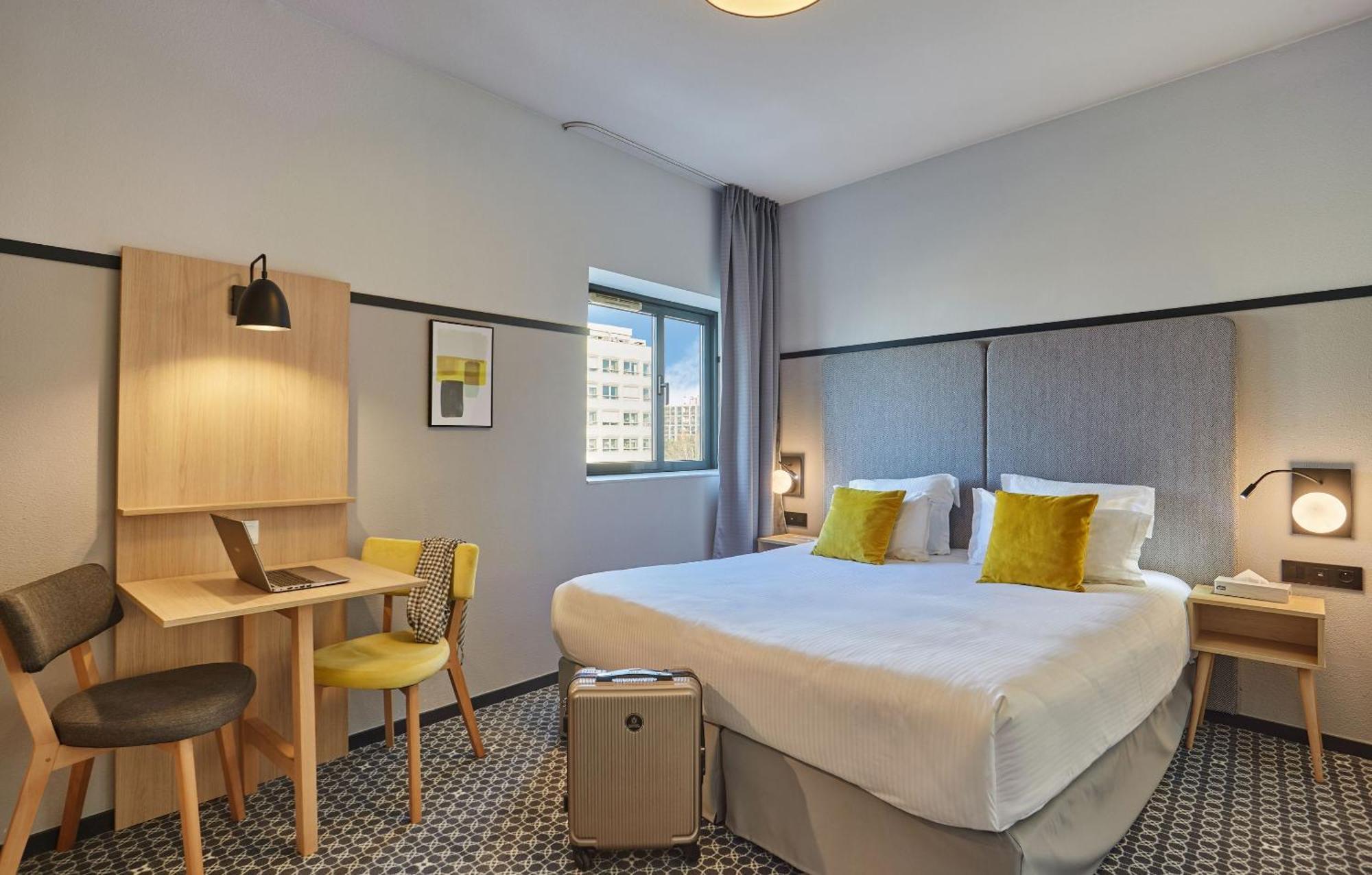 Appart'Hotel Odalys City - Bioparc Lyon Est Dış mekan fotoğraf