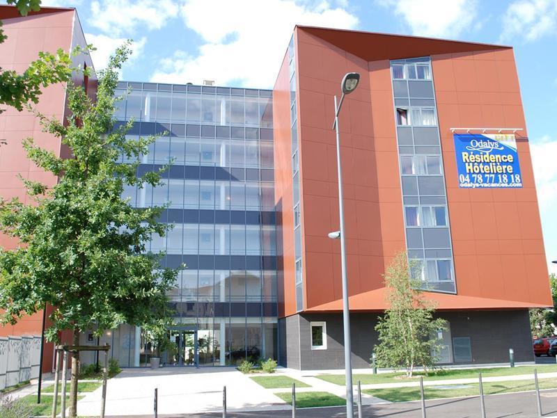 Appart'Hotel Odalys City - Bioparc Lyon Est Dış mekan fotoğraf