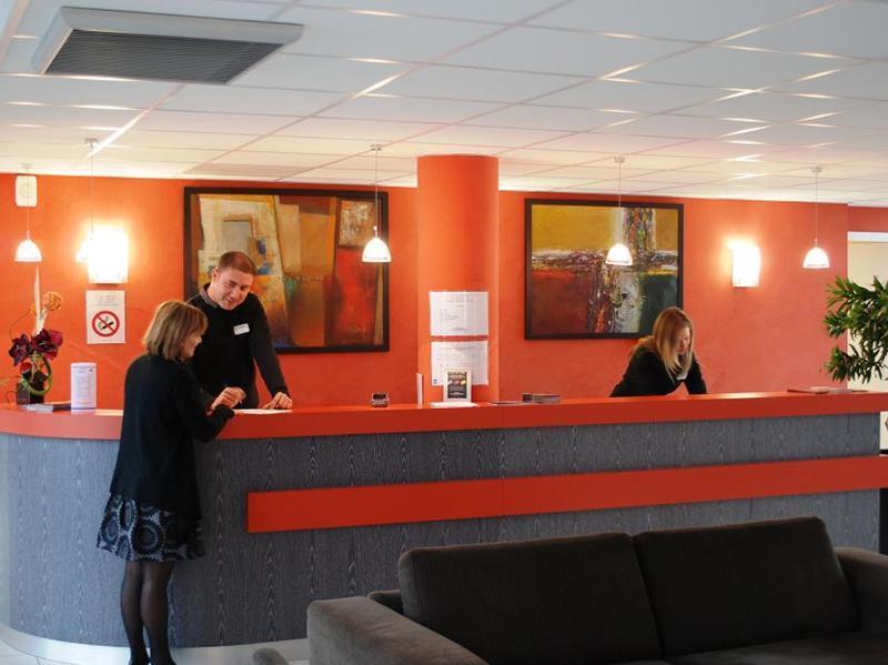 Appart'Hotel Odalys City - Bioparc Lyon Est Dış mekan fotoğraf